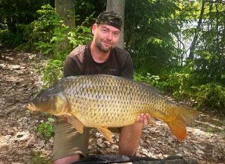 KAPŘI ZE STROMŮ Zdravím všechny 😉 Posílám pár fotek z další úspěšné výpravy na začátku června, ze začátku ryby moc...