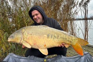 Tradiční mrazivé zakončení sezóny Jak je již dobrým a slušným zvykem, i letos mě Jiří Omelka přizval na chytačku. U...